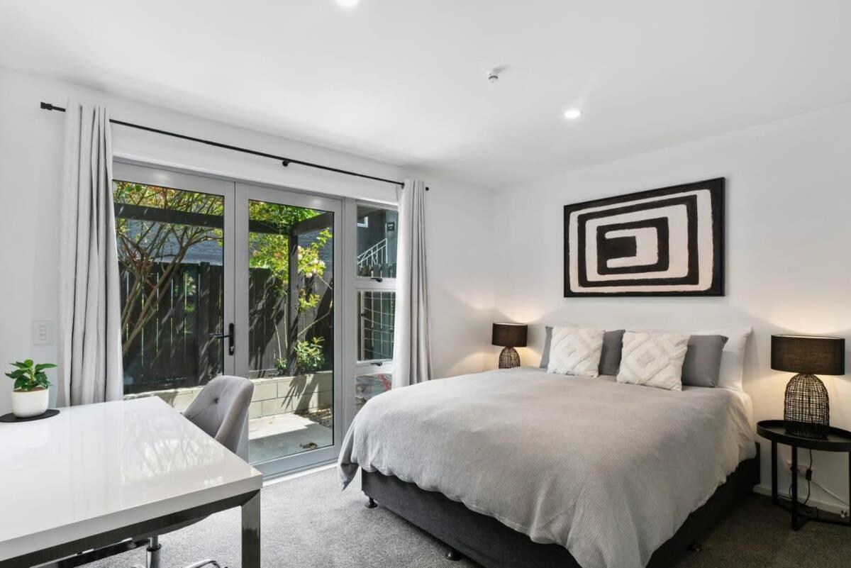Central Queenstown Luxury ภายนอก รูปภาพ