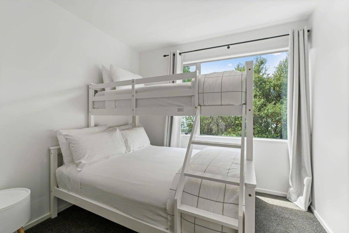 Central Queenstown Luxury ภายนอก รูปภาพ